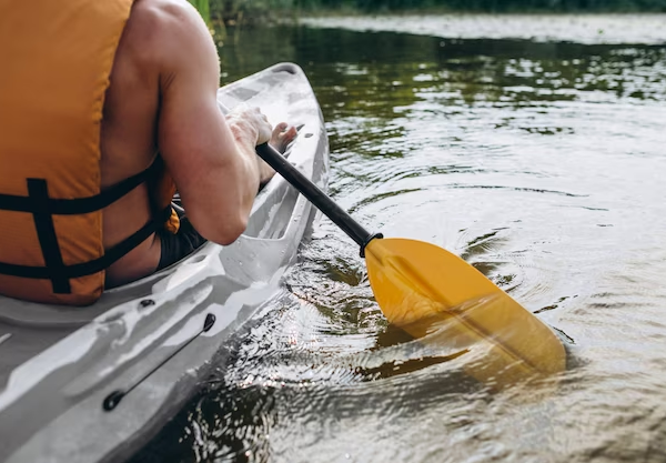 Discover the Best DIY Canoe Stabilizer Solution 