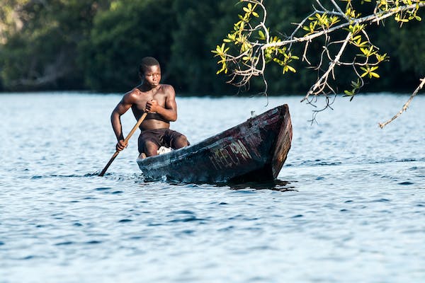 Unveiling the Canoe’s Inventor: The Origins & Evolution